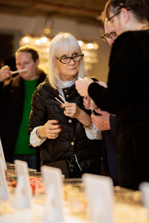 Odetocolour(D1) 0174